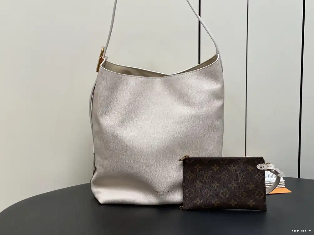 First bag ru Hobo Key Jh-31*35*18CM Low LOUIS VUITTON 0616